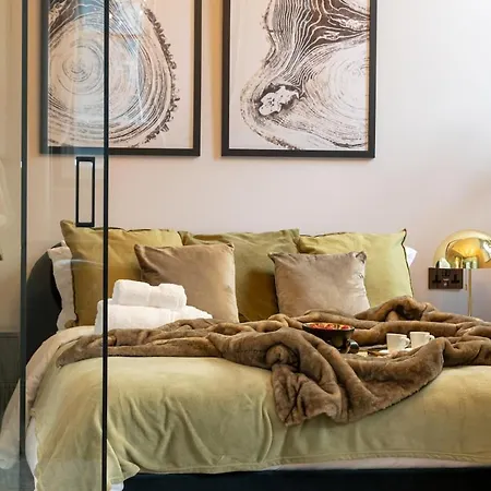 Charlotte House Residence By Coqoon-2